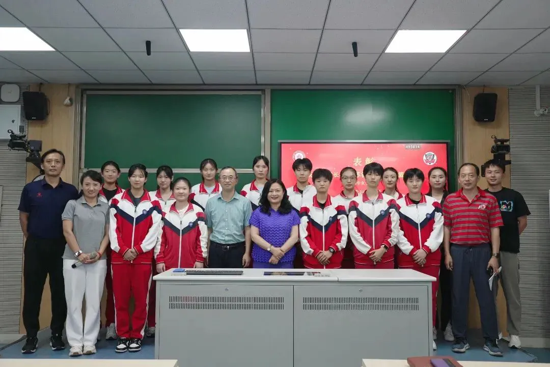 为什么专业篮球品牌在训练中如此重要_1